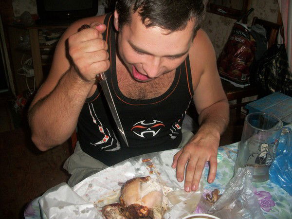 Александр Олейников