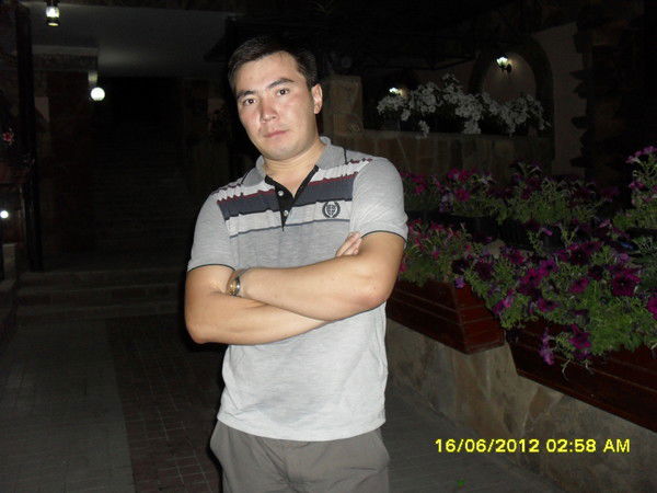 Бахыт Байбаков