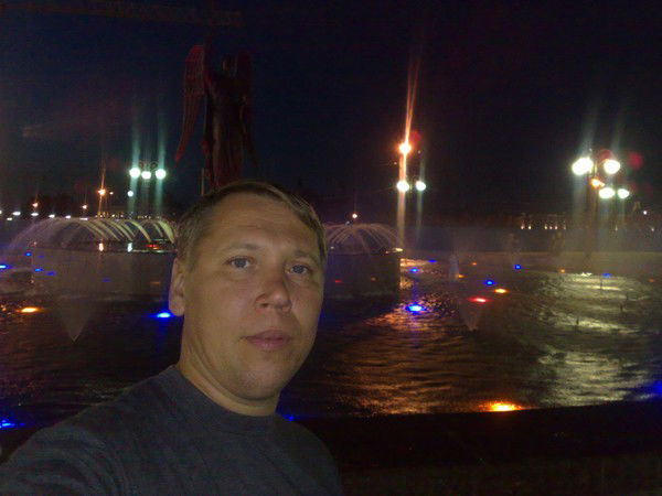 Олег Золотарев