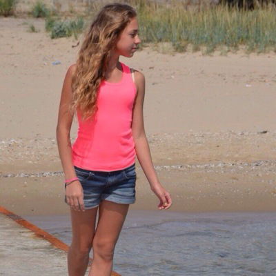 Полина Кутинова