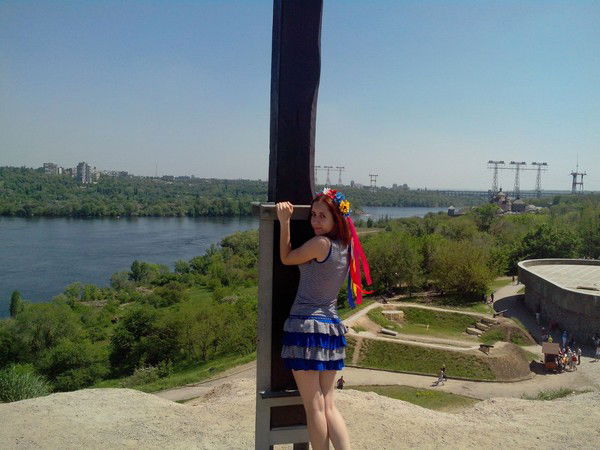 Надя Иванова