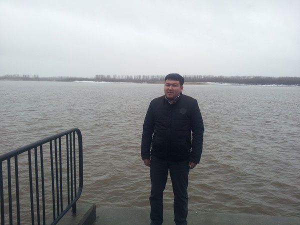 Бауржан Токмурзин