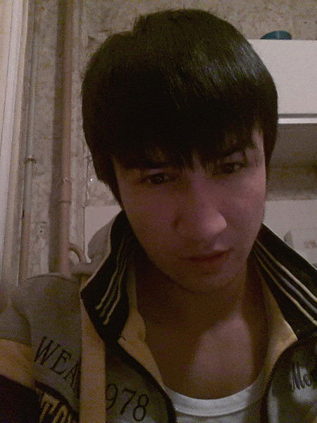 Мубин Авезов