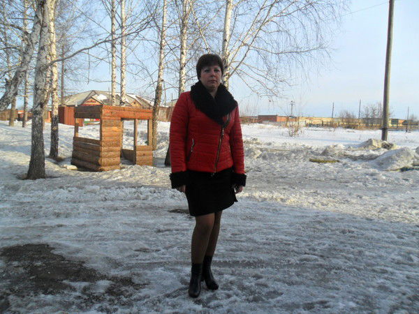 Елена Максимова