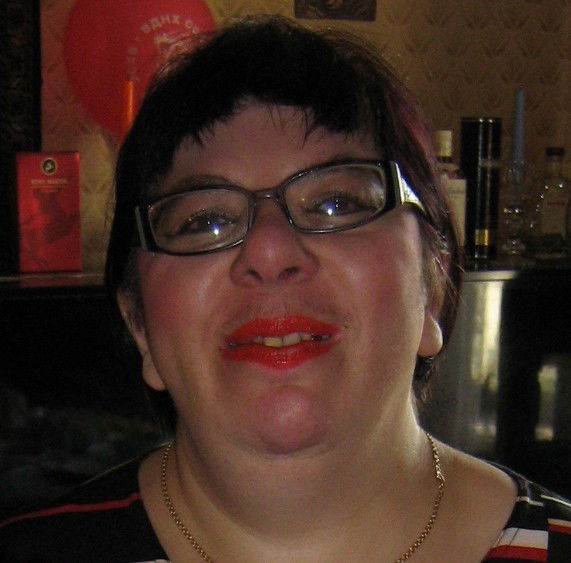 Елена Хухарева