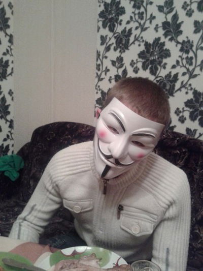 Денис Макаров