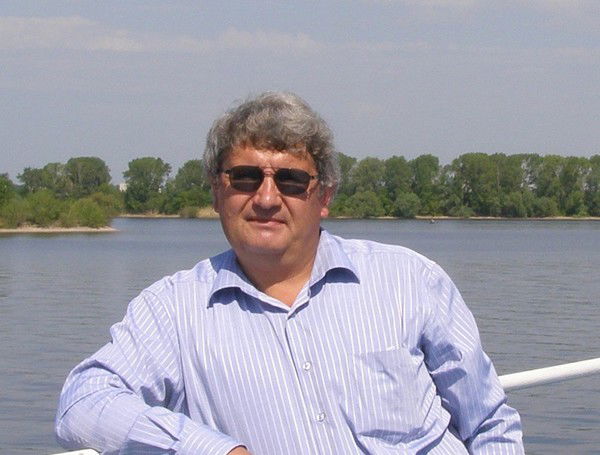 Евгений Селезнев