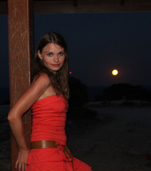 Александра Никишина