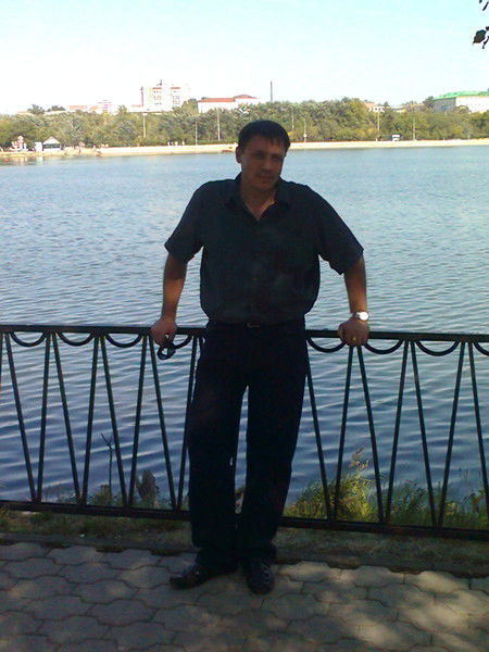 Николай Наумов