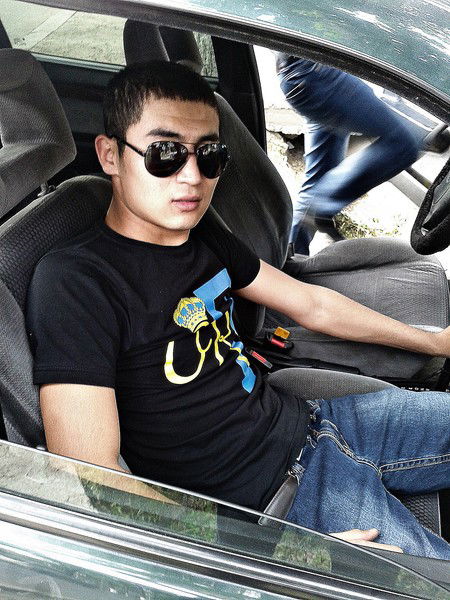 Асылбек . Адилбеков