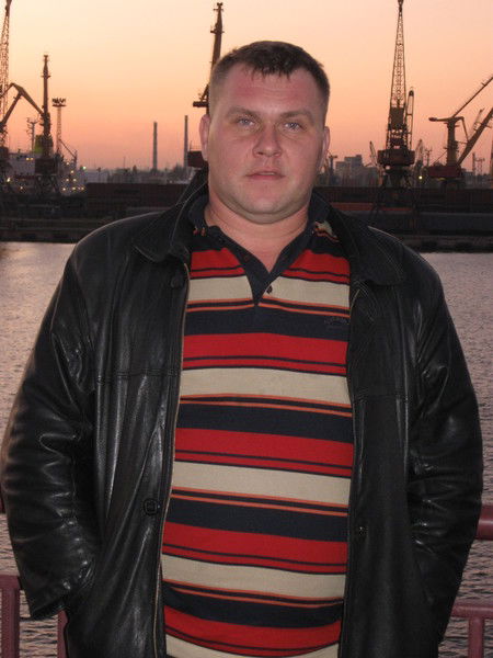 Олег Деревенко