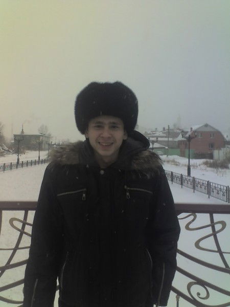 Андрей Шаврин