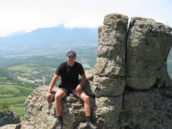 Руслан Новиков