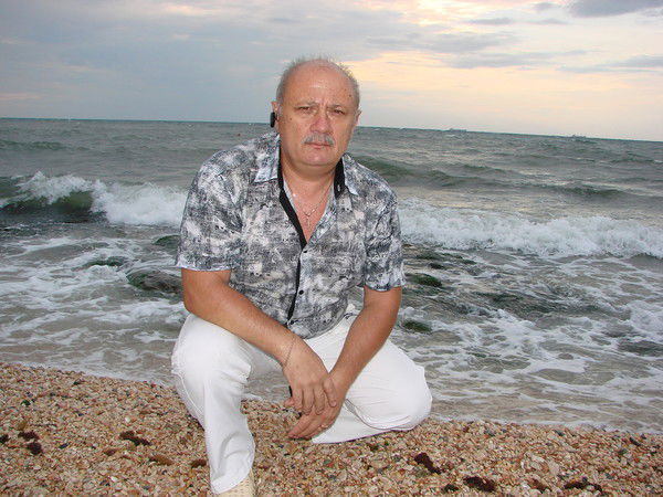 Владимир Попович