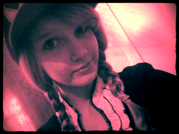 Светочка )))