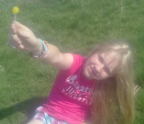 (((Викуля Меньшагина)))