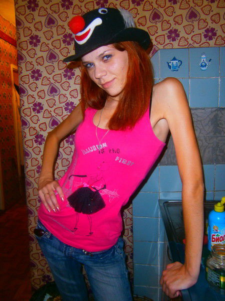 Нина Попова