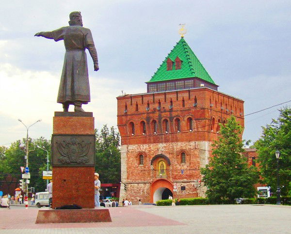 Дания Айрат