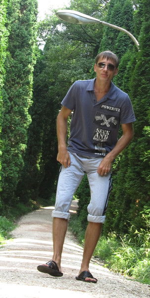 Алексей Саков