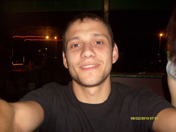 Женек Женек