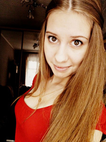 Аня Медведева