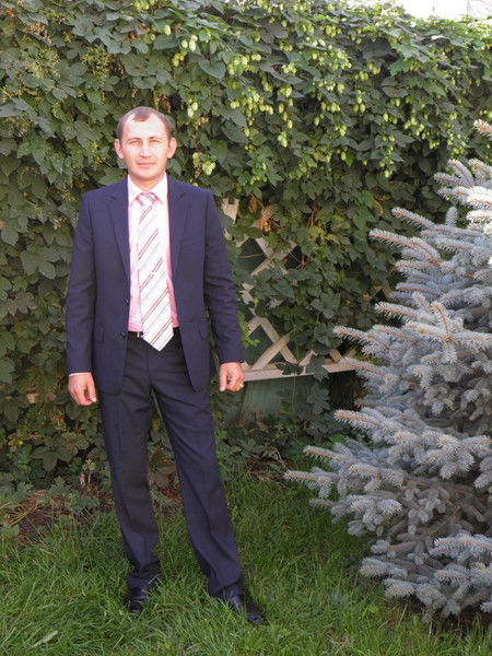 Александр Базай