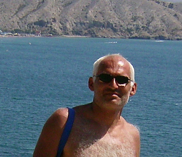 Неизвестно Неизвестно