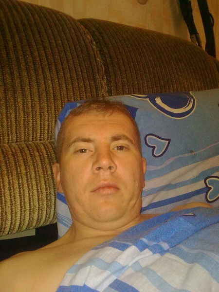 Андрей Хохолев