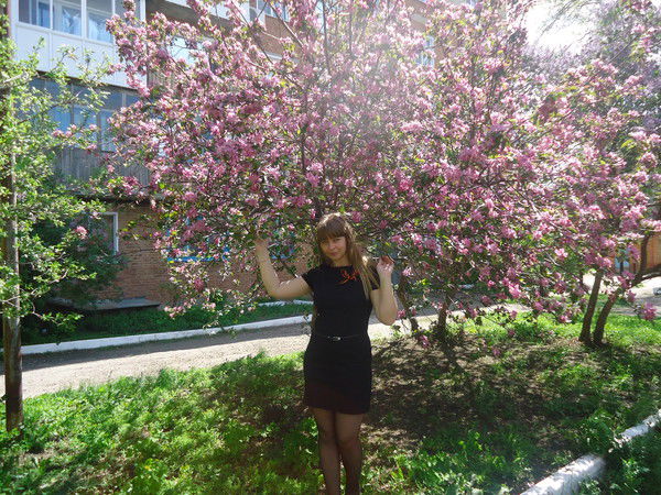 Лариса Землянова