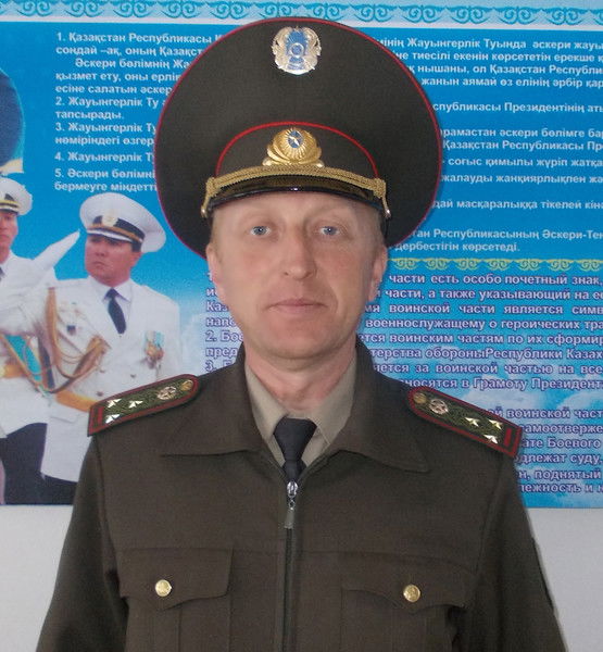 Виктор Маенков