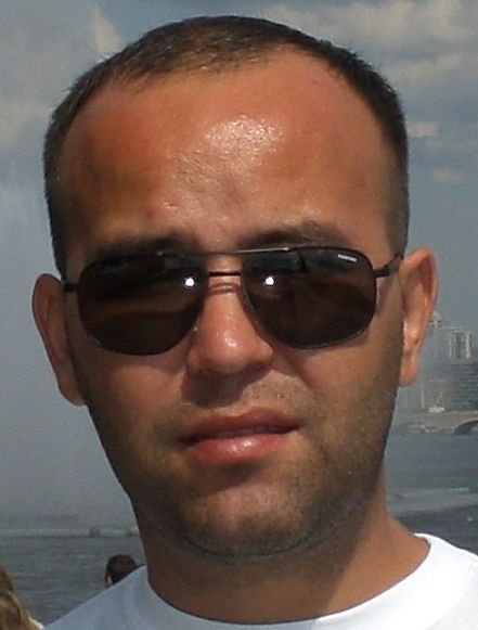 Роберт Гилязов