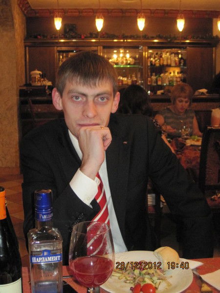 Артем Оганесов