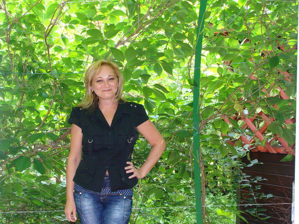 Анжела Голубничая