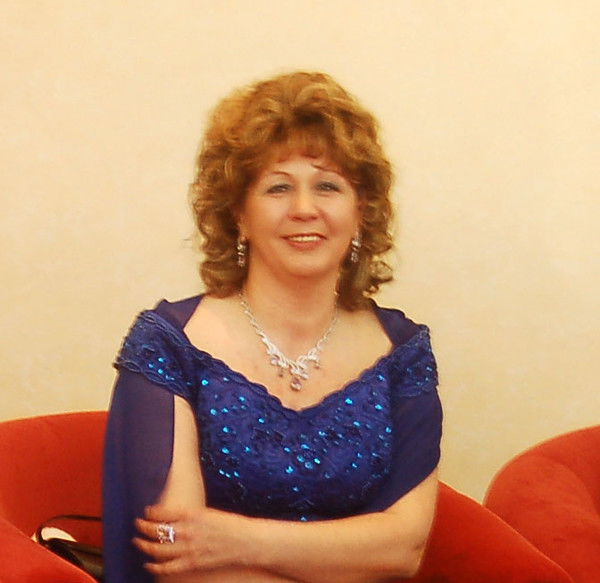 Елена Леонович
