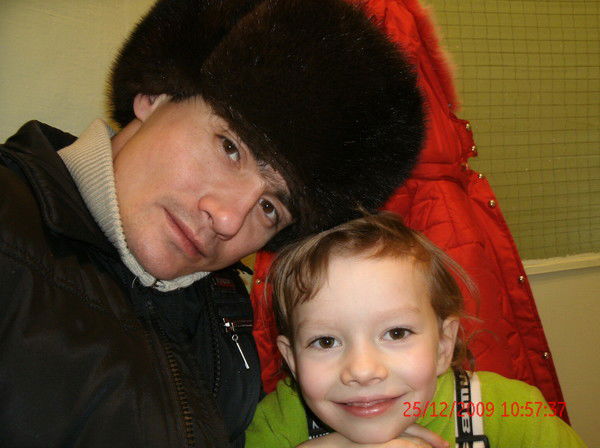 Александр Дмитриев