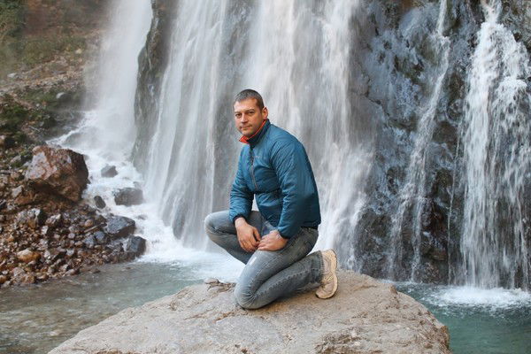 Виктор Шолохов