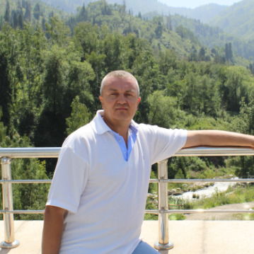 Александр Бурцев