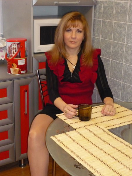 Лариса Манохина