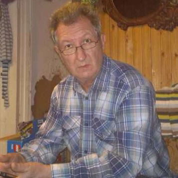 Александр Плугатырев