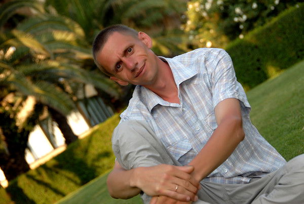 Владислав Попов