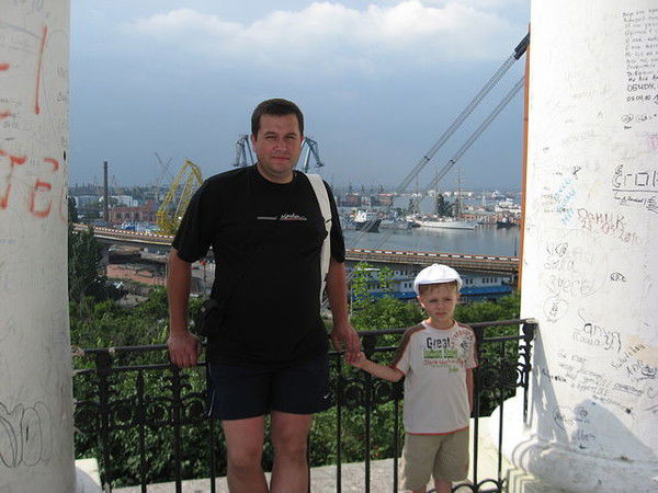 Роман Великанов