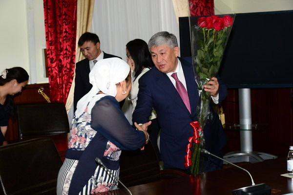 Уркия Нуржанова