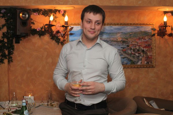 Михаил Шутов