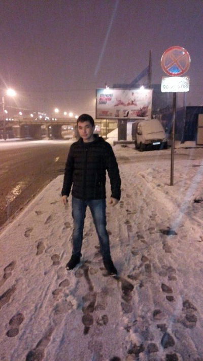 Али Акрамов