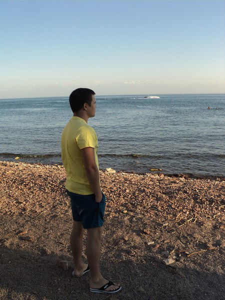 Константин Леонидов