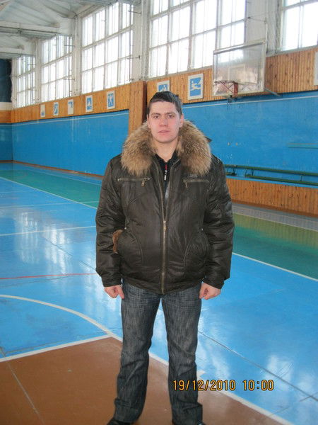 Михаил Ларин