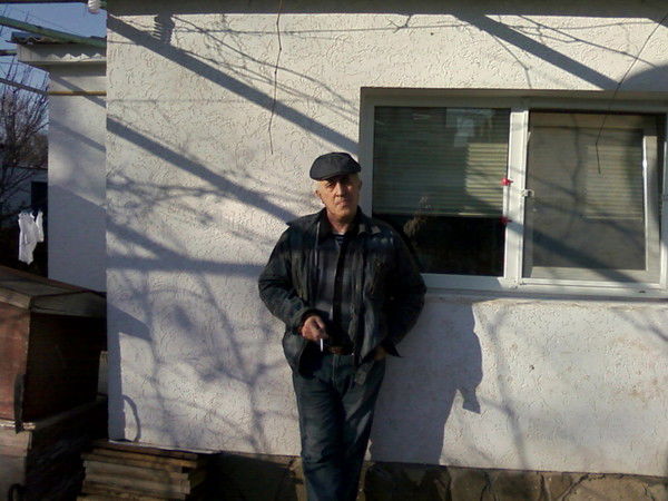 Нариман Энанов