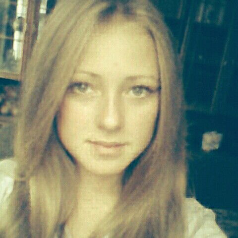 Оля Чернышова