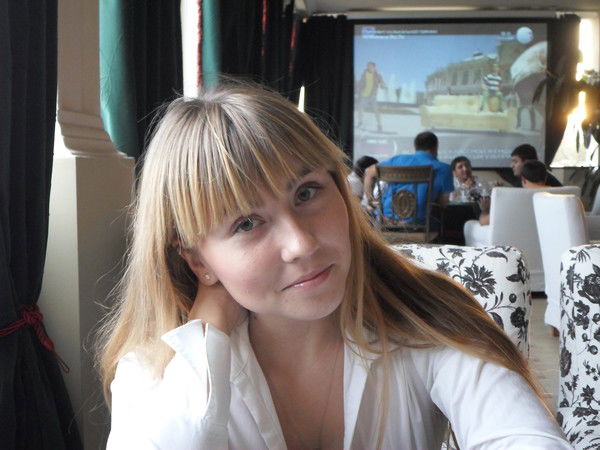 Алёна Гребенникова