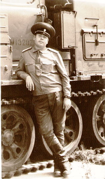 Дмитрий Бочарников